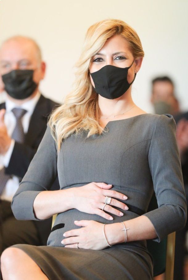 Precisos y fiables: medios opositores aseguraron que Fabiola Yañez está embarazada de 10 meses