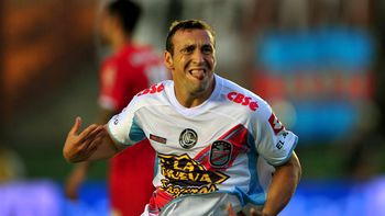 arsenal le gano a newells en un partidazo arsenal le gano a newells en un partidazo