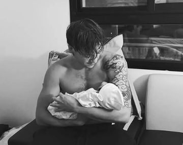 Paulo Londra celebró la llegada de su tercera hija y mostró por primera vez a Justina