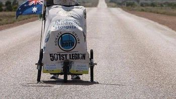 su traje de star wars lo salvo su traje de star wars lo salvo