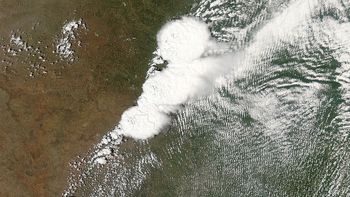 asi fue el tornado en oklahoma visto desde el espacio asi fue el tornado en oklahoma visto desde el espacio