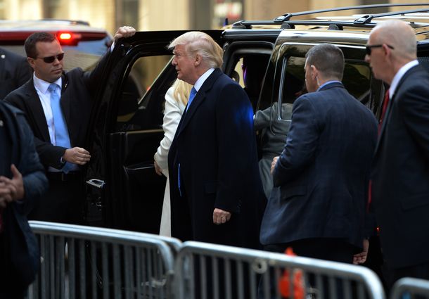 El candidato republicano votó en la Escuela N° 59 de Nueva York