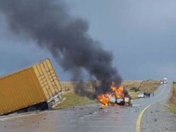 Cinco argentinos murieron tras el violento choque en una ruta de Chile Cinco argentinos murieron tras el violento choque en una ruta de Chile