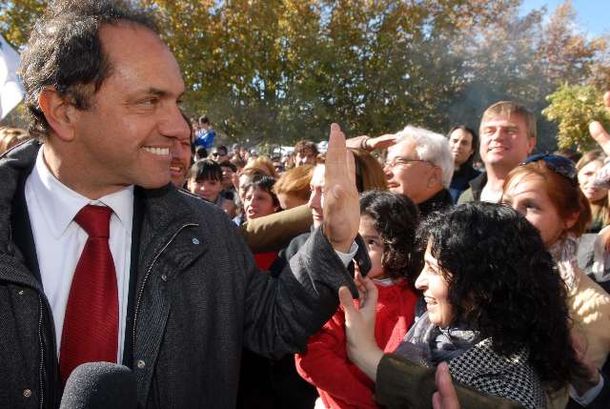 Scioliameghino_telam