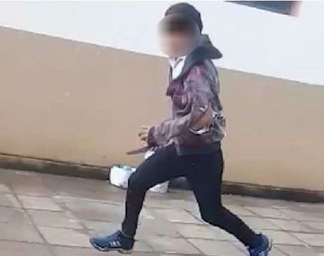 Pánico en un colegio de Corrientes: un chico hirió a dos compañeros con un cuchillo