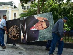 el nuevo presidente de la asamblea venezolana retiro los cuadros de chavez el nuevo presidente de la asamblea venezolana retiro los cuadros de chavez