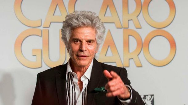 Así es la mansión de Jorge Rivero en Hollywood Hills: el refugio rústico del galán mexicano eterno