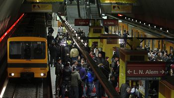 citan a delegados para que la linea b haga todo el recorrido citan a delegados para que la linea b haga todo el recorrido