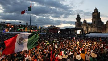 En 1970 se publica el dato preliminar de población del país: más de cuarenta y ocho millones de habitantes. En 1970 se publica el dato preliminar de población del país: más de cuarenta y ocho millones de habitantes.