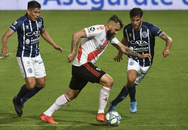 River le ganó a Godoy Cruz en Mendoza