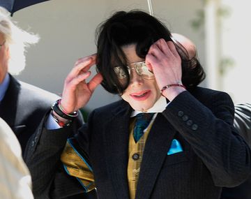 Filtran fotos pornográficas que Michael Jackson tenía en su rancho de Neverland