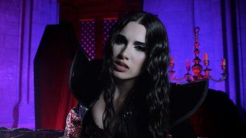 daniela milagros redobla su universo visual y estrena ?que la noche diga? antes de su primer gran show en buenos aires daniela milagros redobla su universo visual y estrena ?que la noche diga? antes de su primer gran show en buenos aires