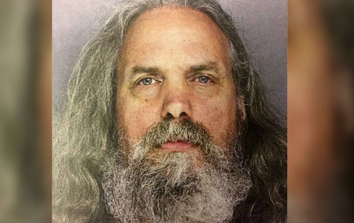 Vivía con doce niñas en una casa y abusaba de una de ellas