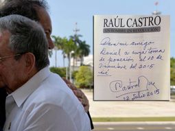 mira el mensaje de raul castro a daniel scioli tras el encuentro en cuba mira el mensaje de raul castro a daniel scioli tras el encuentro en cuba