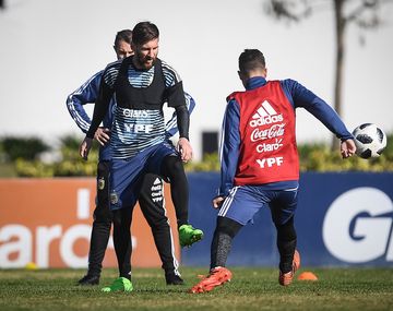 Sólo para chicos: la Selección hará hoy una práctica abierta en Huracán