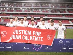 Los jugadores de Independiente pidieron justicia por Juan Calvente