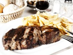 Estos bodegones preparan el mejor bife de lomo de la ciudad.&nbsp;