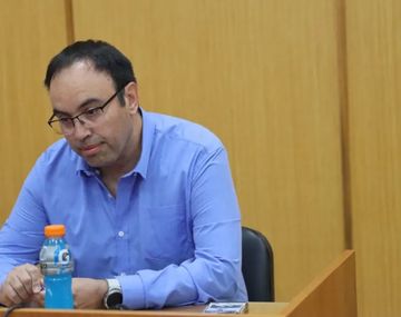 Caso Valentín: piden una década de inhabilitación para Atencio Krausse tras el pedido de Fiscalía y querella