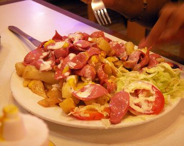 Un chico de 17 años quedó ciego por comer sólo papas fritas con salchichas