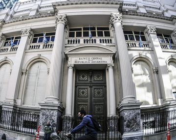 El Banco Central aprobó la compra del Banco Itaú Argentina por parte del Banco Macro