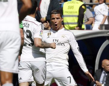 Real Madrid goleó al Eibar y se acerca al Barcelona