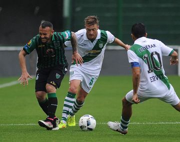 San Martín se durmió y Banfield lo dio vuelta