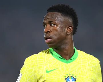 Un exdelantero de Brasil liquidó a Vinicius Jr tras la derrota con Paraguay