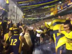 ¡boca vive de fiesta! el domingo se armo el trencito del carnaval carioca en la tribuna ¡boca vive de fiesta! el domingo se armo el trencito del carnaval carioca en la tribuna