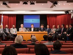 El sistema financiero y legisladores creen que es positivo el acuerdo