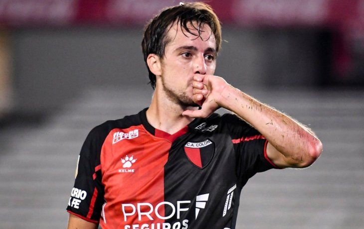 Christian Bernardi no pasó la revisión de Vélez y le prohibieron volver a jugar