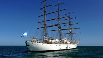 ¿como sera el ingreso de la fragata al puerto de la feliz? ¿como sera el ingreso de la fragata al puerto de la feliz?