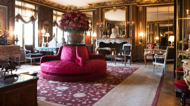 El hotel de Mauricio Macri en París: un lujo que cuesta 1.800 euros la noche