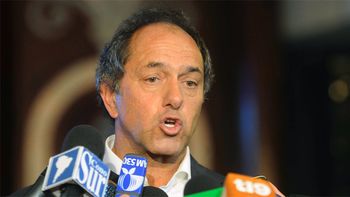scioli le saco a las distribuidoras de energia el manejo de las inversiones scioli le saco a las distribuidoras de energia el manejo de las inversiones