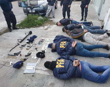 Cayó banda de falsos policías que simulaba allanamientos para desvalijar viviendas