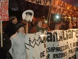 marcha por julio lopez a 9 meses