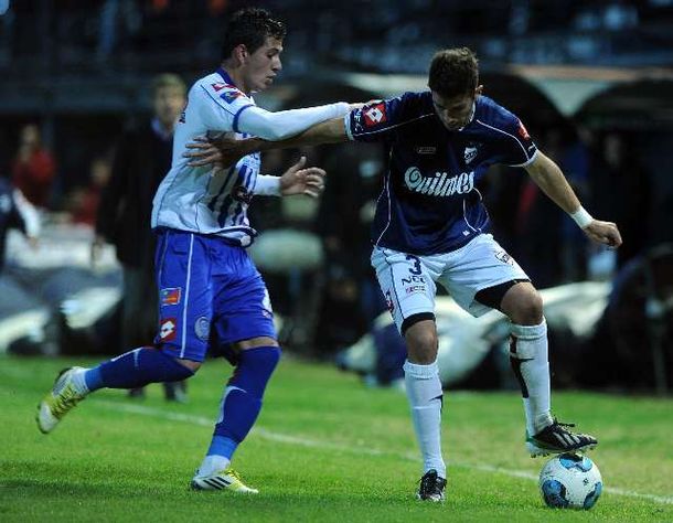 Quilmes empató con Godoy Cruz y sigue en Primera