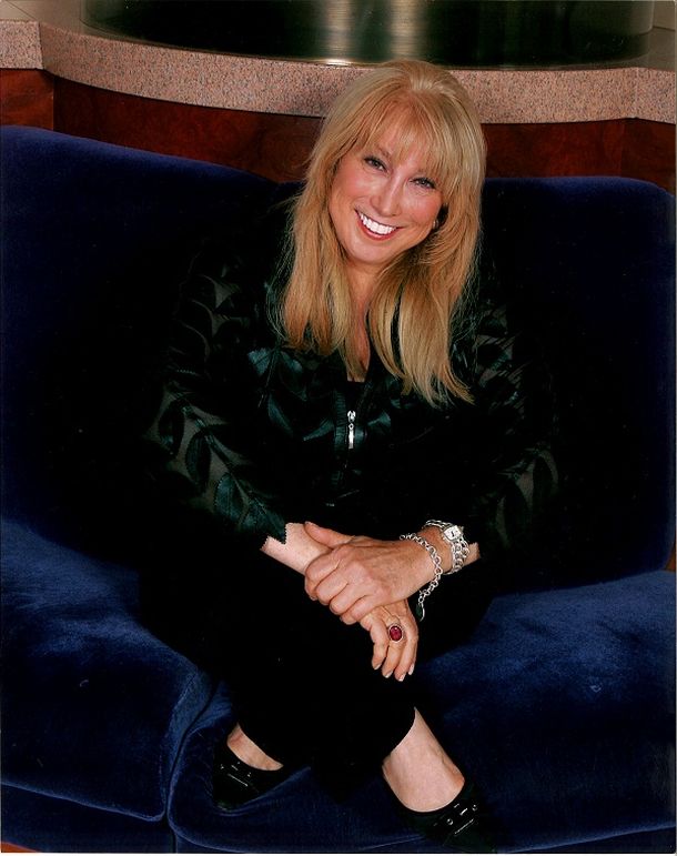 Glass contra Stamateas