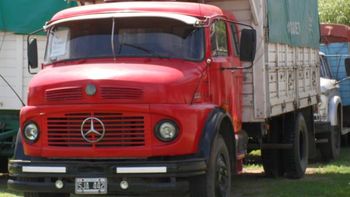 dos camioneros fueron internados tras quedar abotonados dos camioneros fueron internados tras quedar abotonados