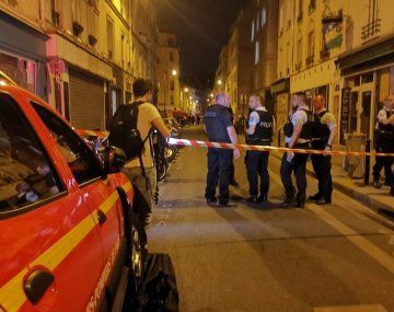 Un muerto en un tiroteo en París