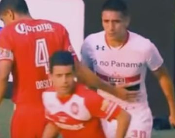 Guanaco: el argentino que fue expulsado por escupir a un rival