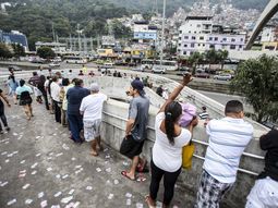 Acudió a votar el 80% del electorado