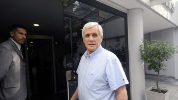 la cgt oficialista no adhiere al paro del martes la cgt oficialista no adhiere al paro del martes