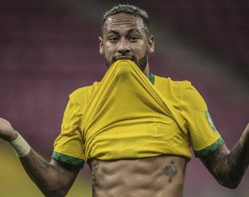Neymar respaldó la posible llegada de Ancelotti como DT de Brasil