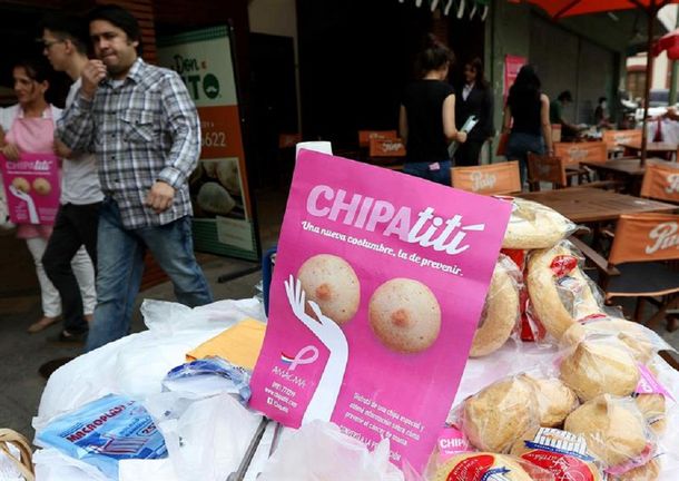 Chipa tití, la ingeniosa campaña paraguaya contra el cáncer de mama