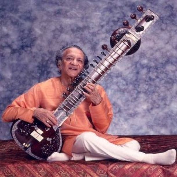 Murió el emblemático músico indio Ravi Shankar