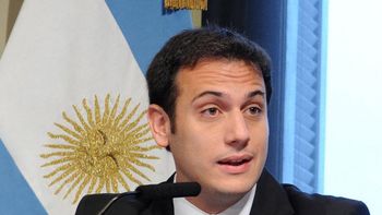 julian alavrez, sobre la candidatura de maximo: es una decision que tiene que tomar el julian alavrez, sobre la candidatura de maximo: es una decision que tiene que tomar el