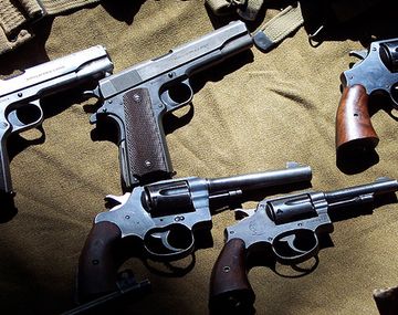 El 77% de los argentinos aprueba el control estatal de armas