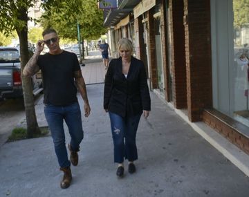 Alejandro Fantino y Romina Manguel