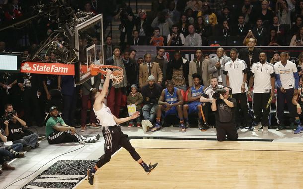 Mirá la impresionante volcada que ganó el Juego de las Estrellas de la NBA