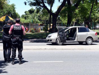 Crimen de Lucas González: un policía confesó que se plantó un arma